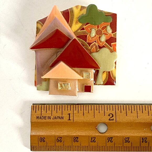 House Pins By Lucinda Large Resin Village Handmade Pin Brooch Wallpaper Backing - Picture 7 of 8